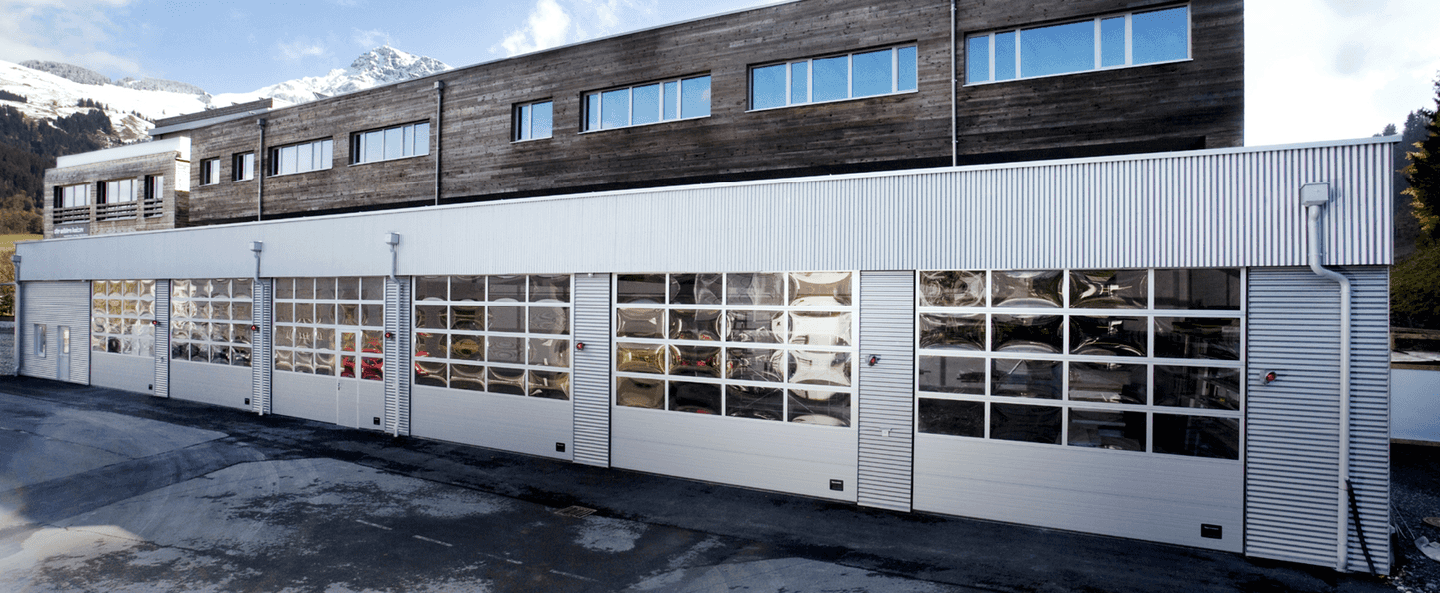 OSF42A Industrial doors in silver