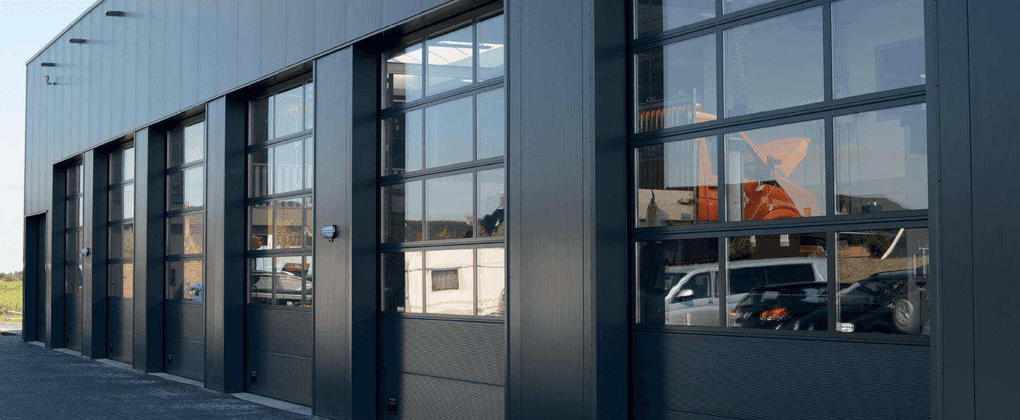 OSF42A Industrial door in anthracite